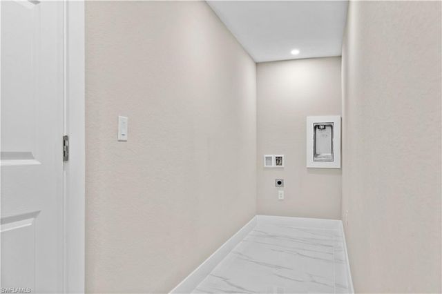 2708 NW 22nd AVE, Cape Coral, FL 33993