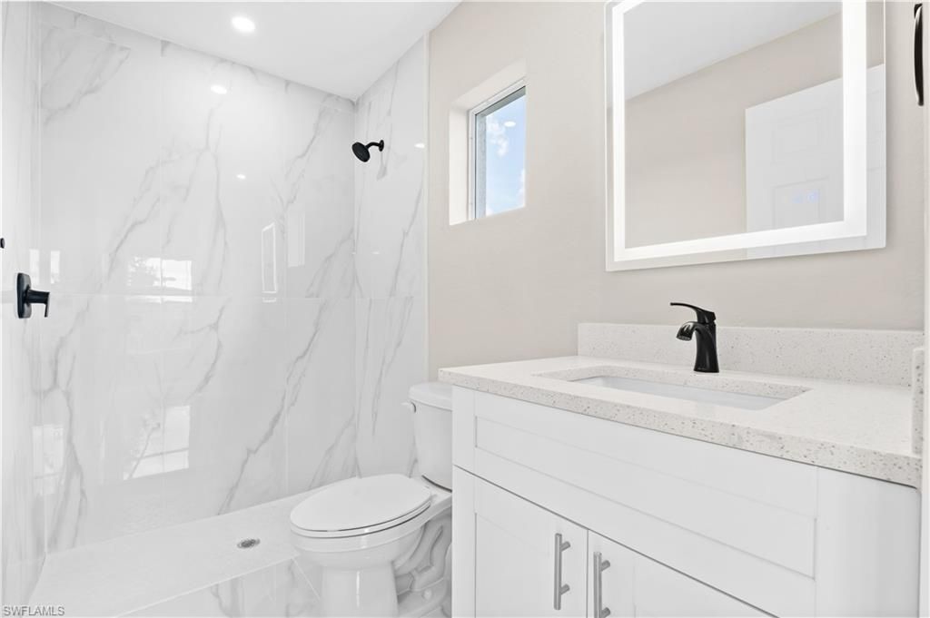 Image 5 of property listing at 2708 NW 22nd AVE, Cape Coral, FL 33993