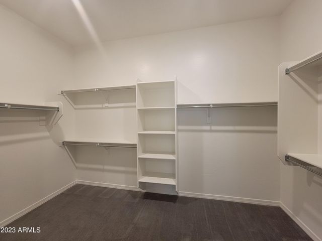 240 E Shamrock Drive, Chandler, AZ 85286