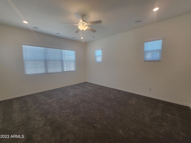 240 E Shamrock Drive, Chandler, AZ 85286