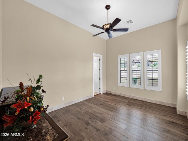 8925 E ROSEDALE Circle, Mesa, AZ 85207