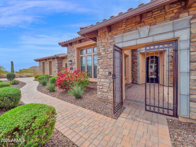8925 E ROSEDALE Circle, Mesa, AZ 85207