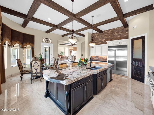 8925 E ROSEDALE Circle, Mesa, AZ 85207