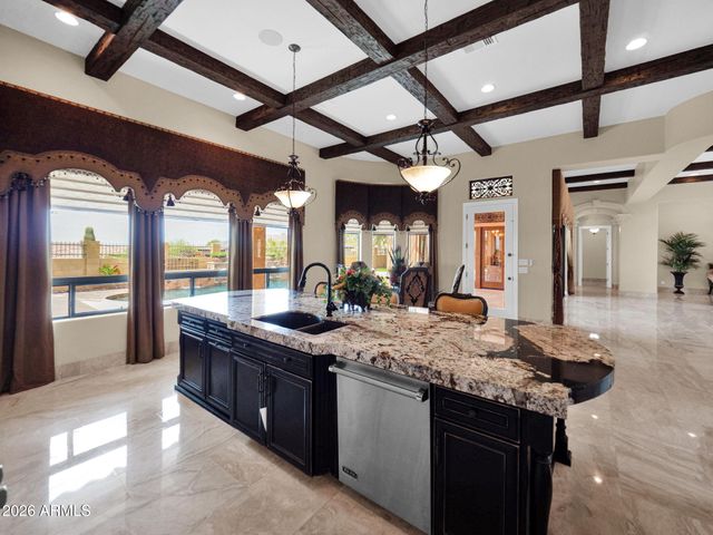 8925 E ROSEDALE Circle, Mesa, AZ 85207
