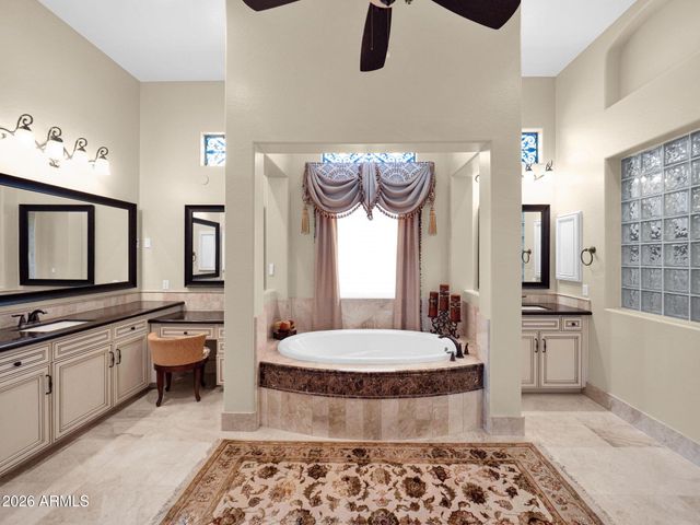 8925 E ROSEDALE Circle, Mesa, AZ 85207
