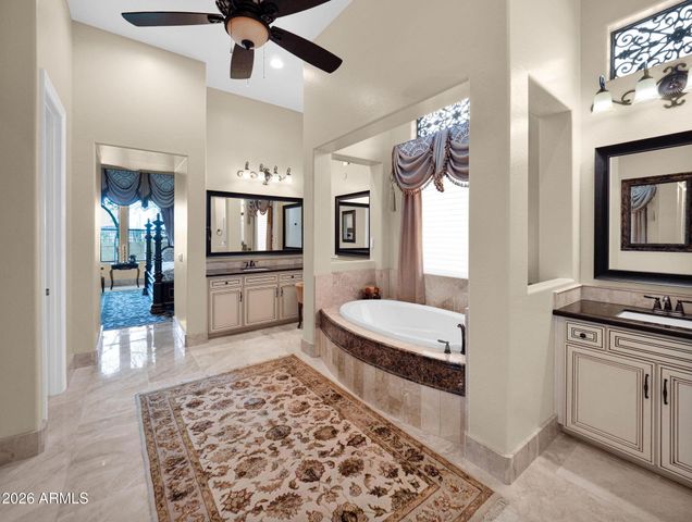 8925 E ROSEDALE Circle, Mesa, AZ 85207