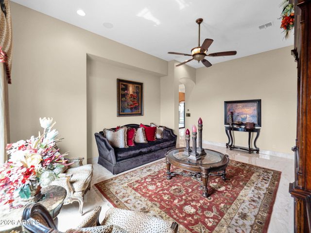8925 E ROSEDALE Circle, Mesa, AZ 85207