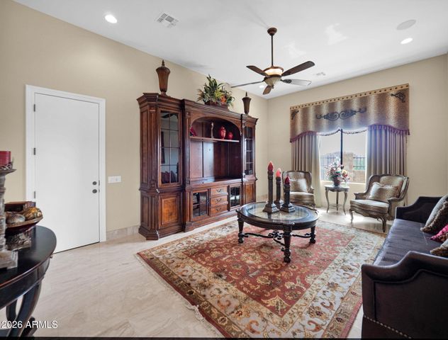 8925 E ROSEDALE Circle, Mesa, AZ 85207