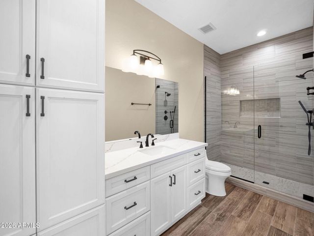 8925 E ROSEDALE Circle, Mesa, AZ 85207