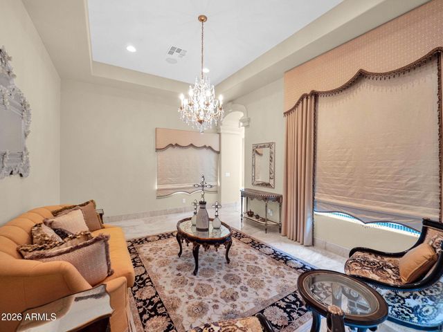 8925 E ROSEDALE Circle, Mesa, AZ 85207