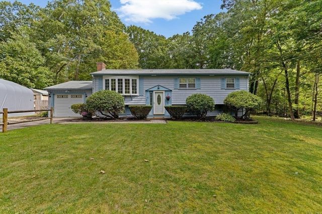 276 Woodland Drive, Hanover, MA 02339