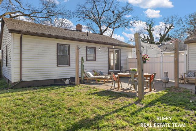 2050 Marvin Avenue, Muskegon, MI 49442