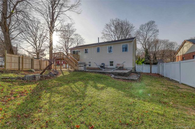 8 Jamison Place, Newburgh, NY 12550