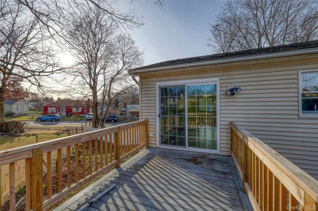 8 Jamison Place, Newburgh, NY 12550