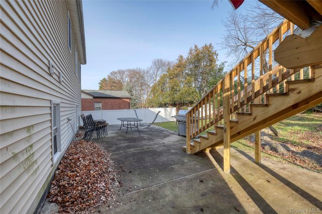 8 Jamison Place, Newburgh, NY 12550