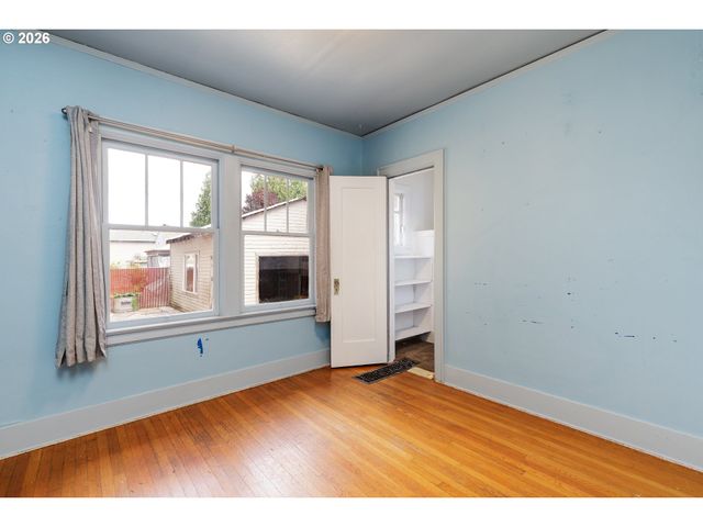 5415 N FESSENDEN St, Portland, OR 97203