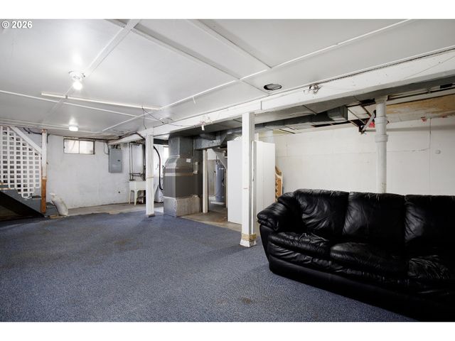 5415 N FESSENDEN St, Portland, OR 97203
