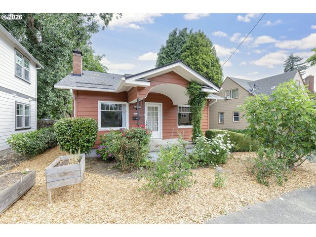 5415 N FESSENDEN St, Portland, OR 97203