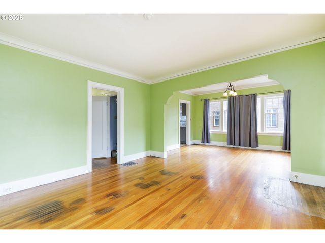 5415 N FESSENDEN St, Portland, OR 97203
