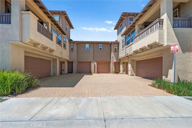 41527 Blue Canyon Avenue 3, Murrieta, CA 92562