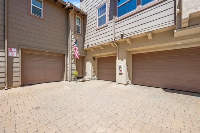 41527 Blue Canyon Avenue 3, Murrieta, CA 92562