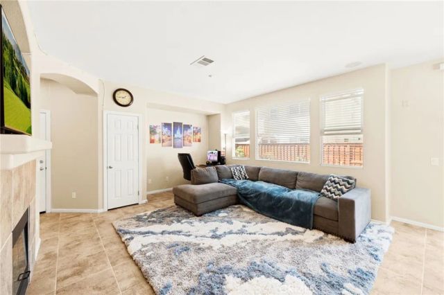 41527 Blue Canyon Avenue 3, Murrieta, CA 92562