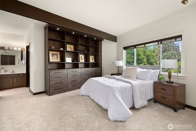 10847 Bill Point Bluff NE, Bainbridge Island, WA 98110