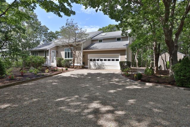 22&23 Samoset Rd, Mashpee, MA 02649