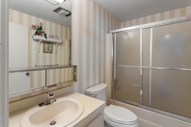 22&23 Samoset Rd, Mashpee, MA 02649