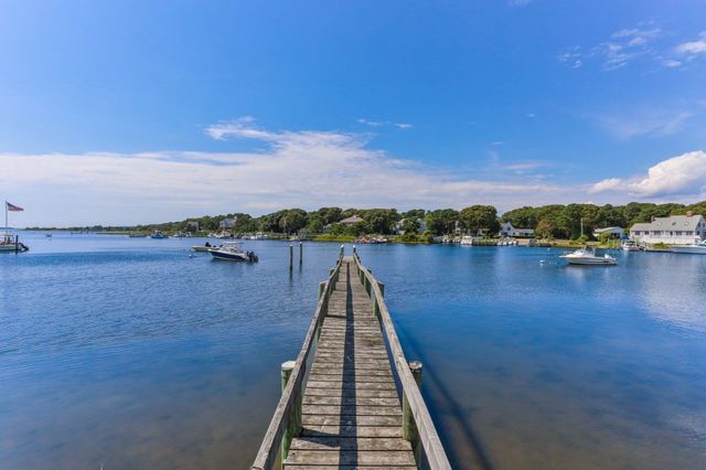 22&23 Samoset Rd, Mashpee, MA 02649