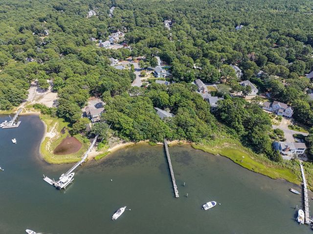 22&23 Samoset Rd, Mashpee, MA 02649
