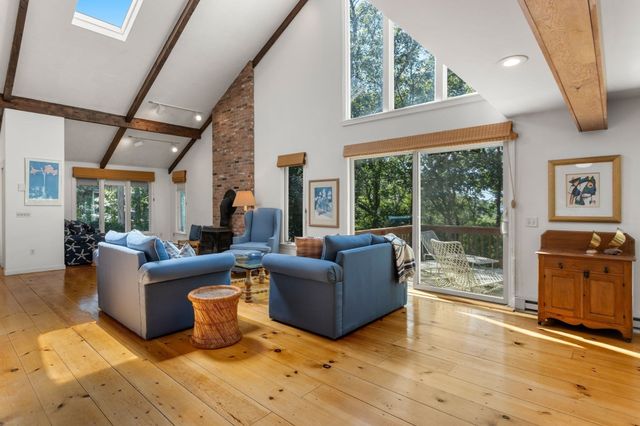 22&23 Samoset Rd, Mashpee, MA 02649