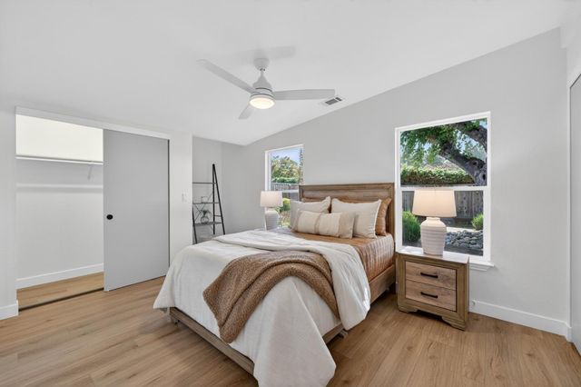 944 White Drive, Santa Clara, CA 95051