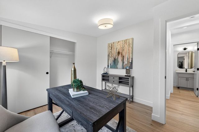 944 White Drive, Santa Clara, CA 95051