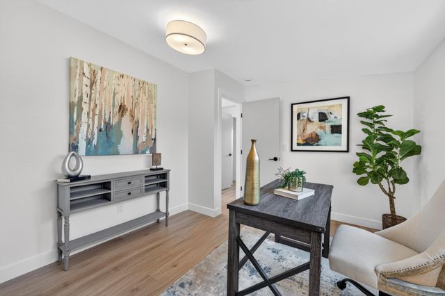 944 White Drive, Santa Clara, CA 95051
