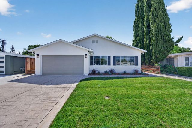 944 White Drive, Santa Clara, CA 95051