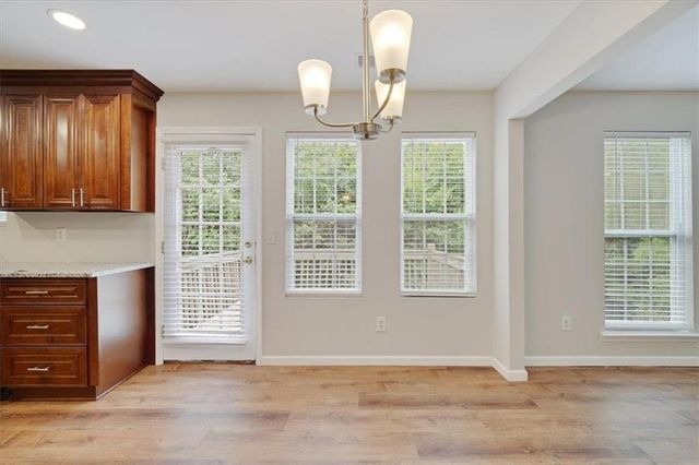 5745 VILLAGE Loop, Fairburn, GA 30213