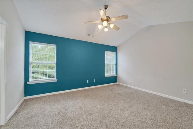 5745 VILLAGE Loop, Fairburn, GA 30213