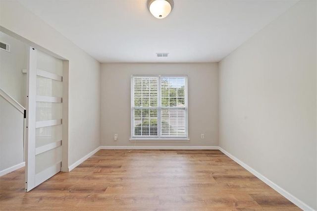 5745 VILLAGE Loop, Fairburn, GA 30213