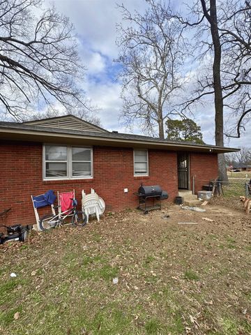 3011 BEAUCHAMP DR, Memphis, TN 38118