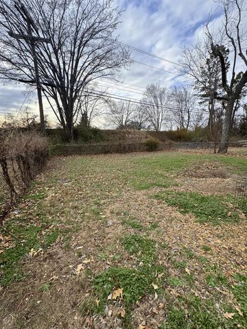 3011 BEAUCHAMP DR, Memphis, TN 38118