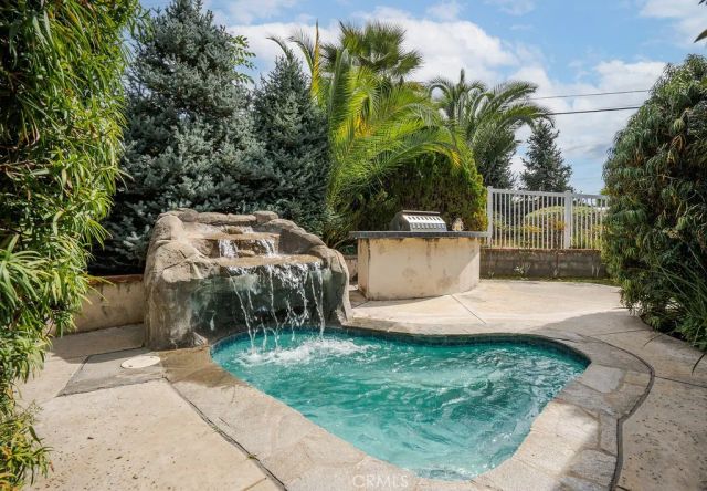 235 Spinks Canyon Road, Bradbury, CA 91008