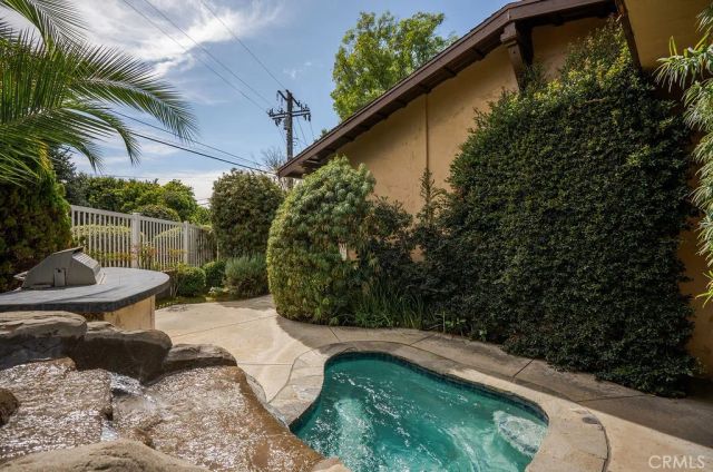235 Spinks Canyon Road, Bradbury, CA 91008