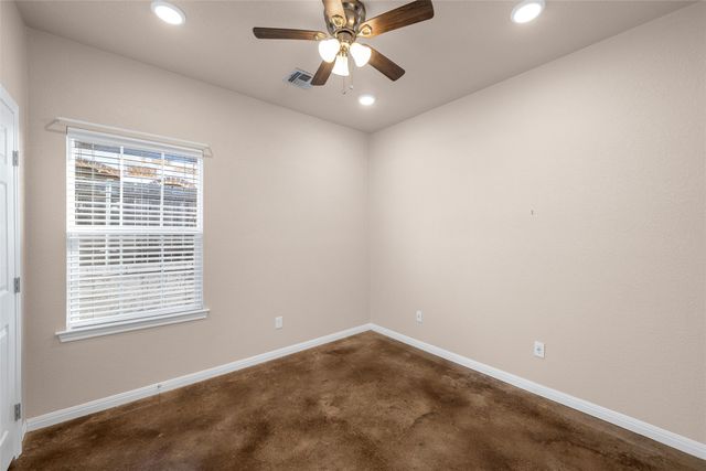402 Spring Street, Mcgregor, TX 76657