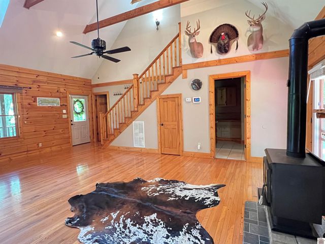 120 Holiday Way, Cadiz, KY 42211