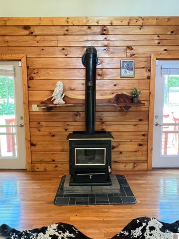 120 Holiday Way, Cadiz, KY 42211