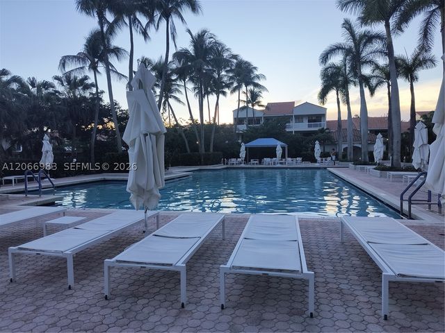3610 Yacht Club Dr 514, Aventura, FL 33180