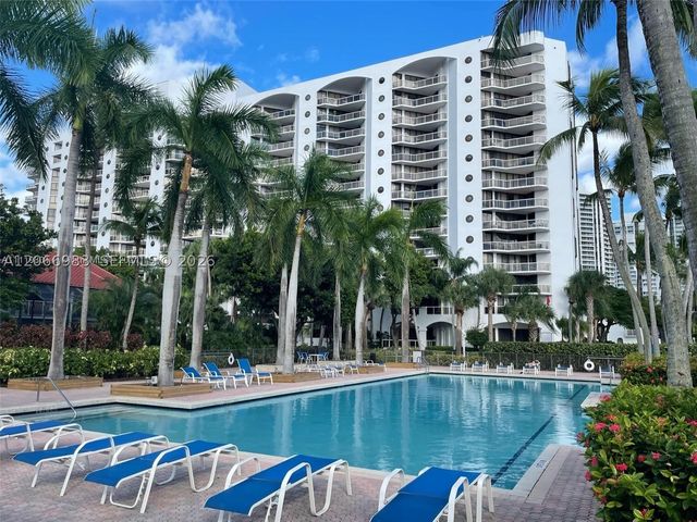 3610 Yacht Club Dr 514, Aventura, FL 33180