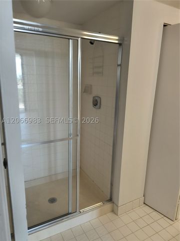 3610 Yacht Club Dr 514, Aventura, FL 33180