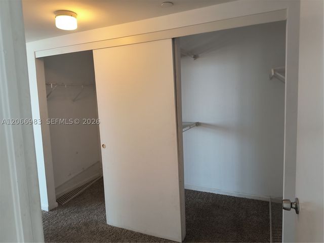 3610 Yacht Club Dr 514, Aventura, FL 33180